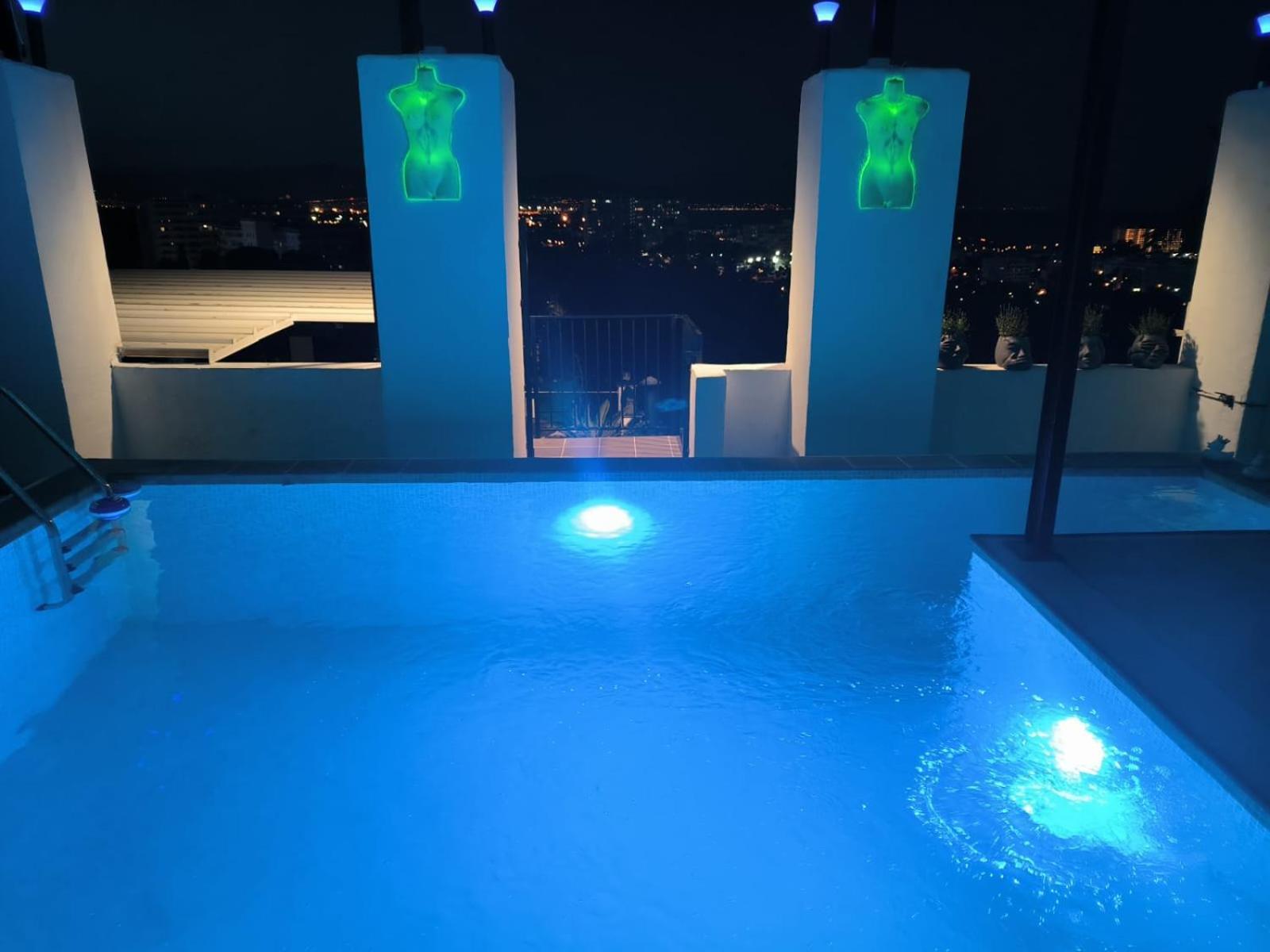 Pinar Suites Habitaciones Torremolinos Eksteriør billede