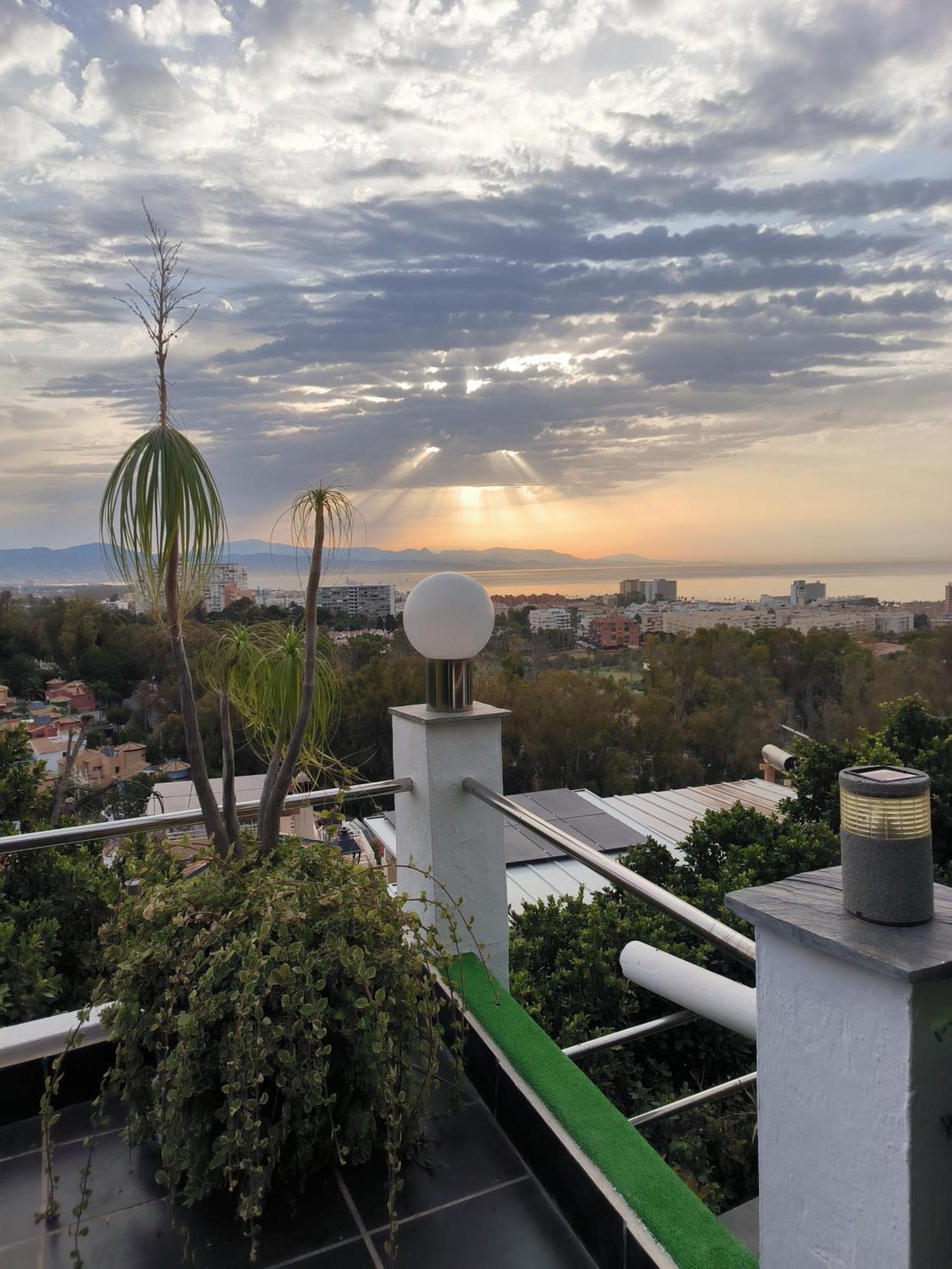 Pinar Suites Habitaciones Torremolinos Eksteriør billede